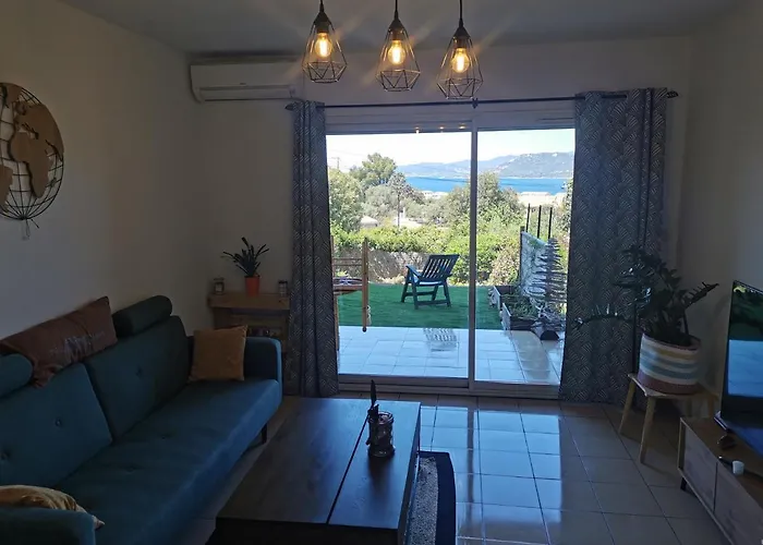 Pinedda Apartment *